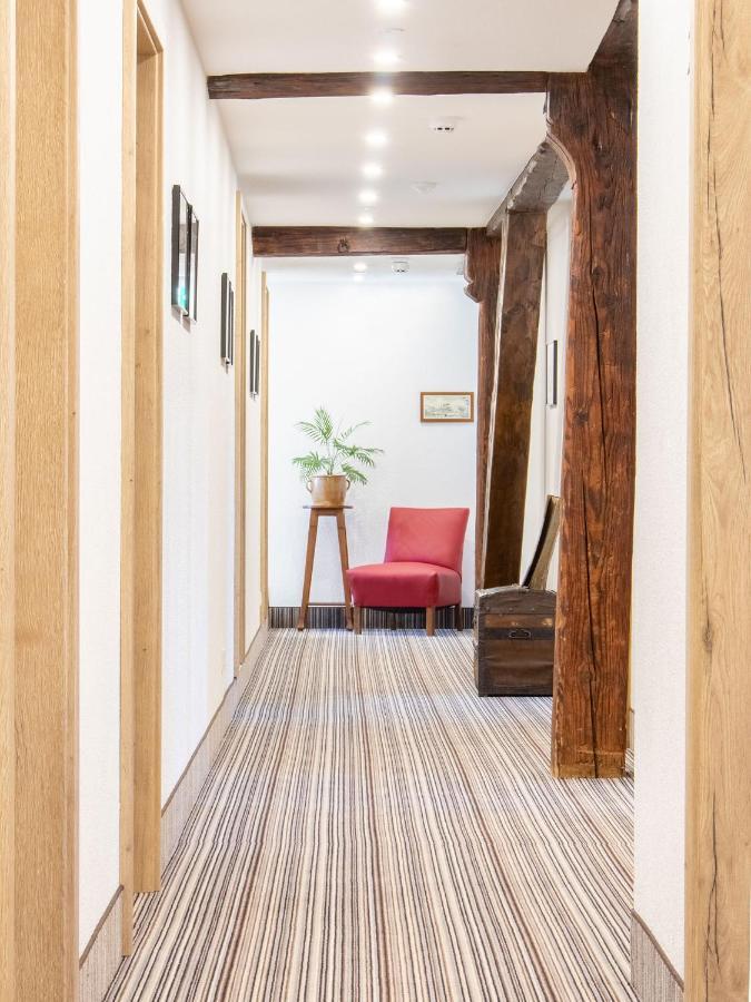 Gasthof Landhotel Hirsch 오스트라크 외부 사진